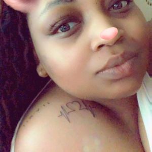 Meet your Posher, Traci